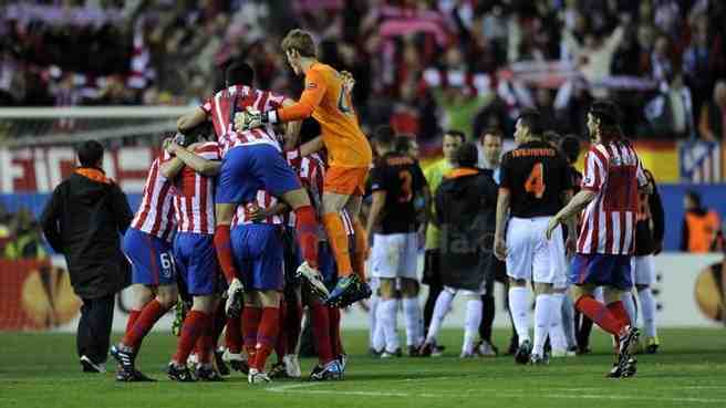 El contraste entre la alegría atlética y la desilusión valencianista