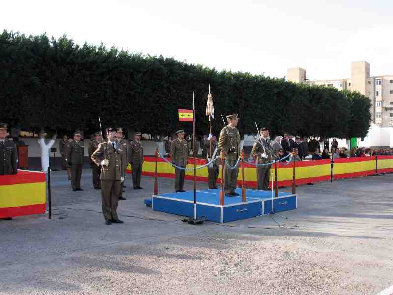 El coronel José Luis Sanz y Calabria se toma el mando del histórico regimiento Alcántara 10