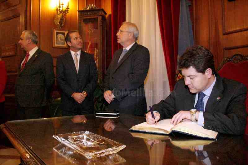 El alcalde de Toledo ofrece su apoyo a Melilla para ser ciudad Patrimonio de la Humanidad y ser incluida en la Red de Juderías de España