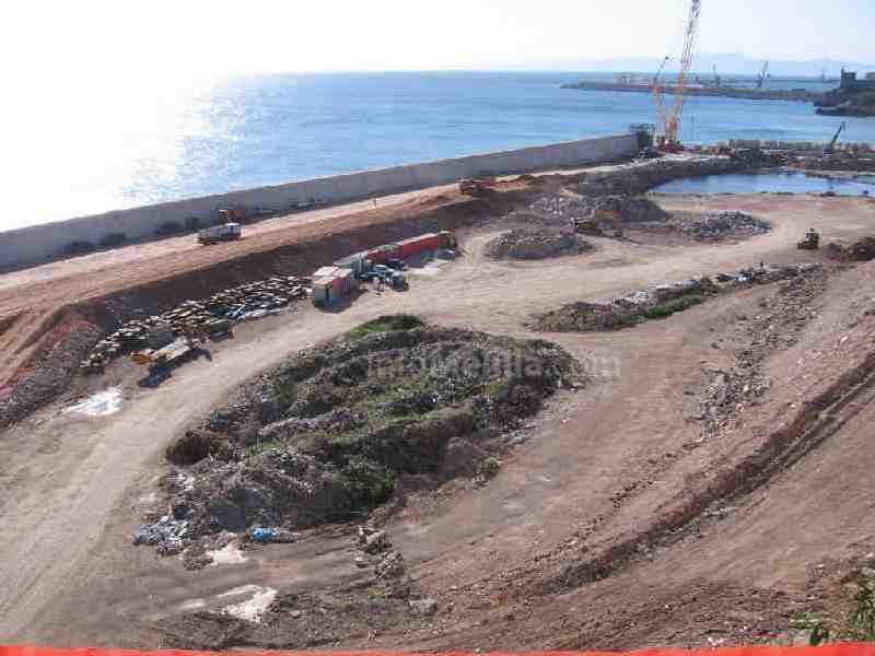 El Gobierno aprueba una indemnización de casi 1 millón de euros a Corsán-Corvian por los daños en la obra del vertedero durante los temporales