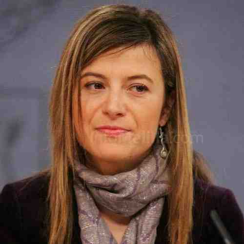 Bibiana Aído condena 'rotundamente' los fotomontajes de mujeres policías