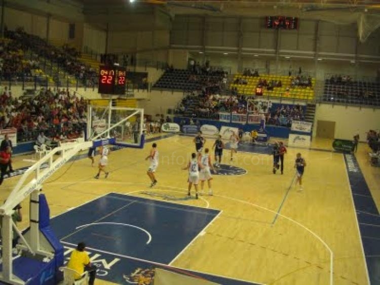 Melilla Baloncesto en un desastroso cuarto final deja que Girona tenga esperanzas de forzar un defintivo quinto partido (81-64)