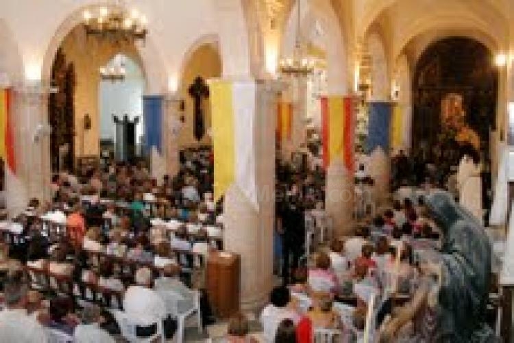 Imbroda pide a la Patrona de Melilla por los parados y los enfermos