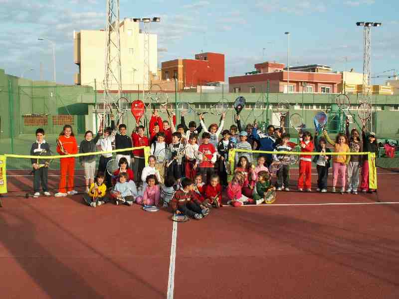 Tenis: Ultimos días para inscribirse en la Escuela de Tenis Pública