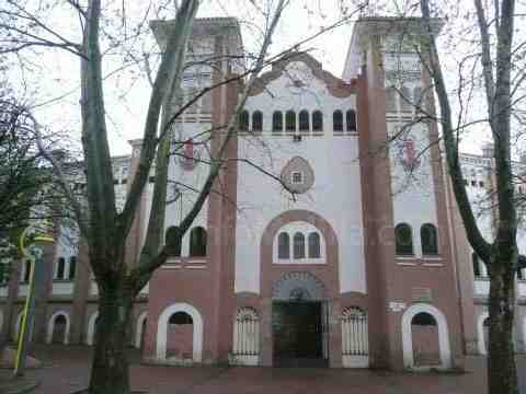 Puerta grande de Almodóvar del Pinar.
