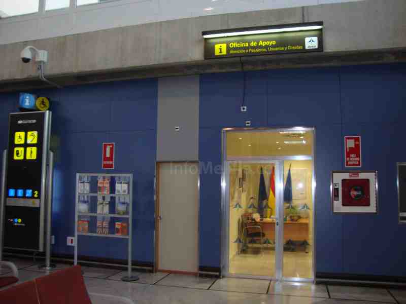 El Aeropuerto de Melilla remodela el interior del edificio terminal de pasajeros