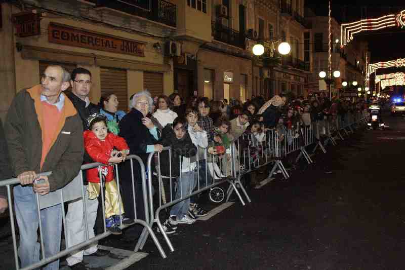 Una colorida cabalgata pone el punto y final al Carnaval de Melilla 2010