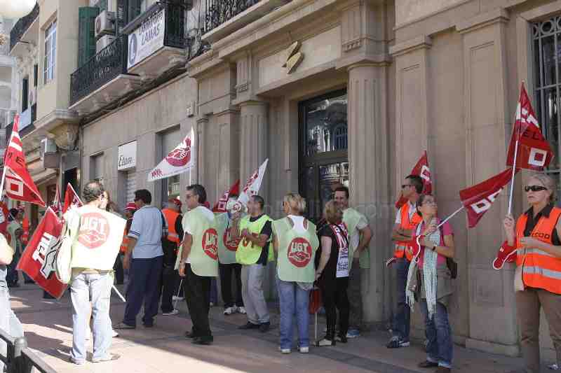 La huelga general registra un seguimiento “prácticamente nulo” en la administración local
