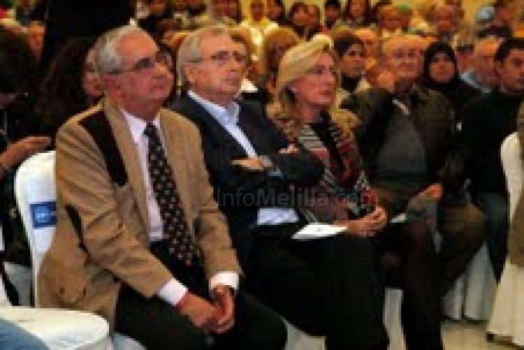 El PP renueva su compromiso con la ciudadanía ante cerca de 850 afiliados y simpatizantes