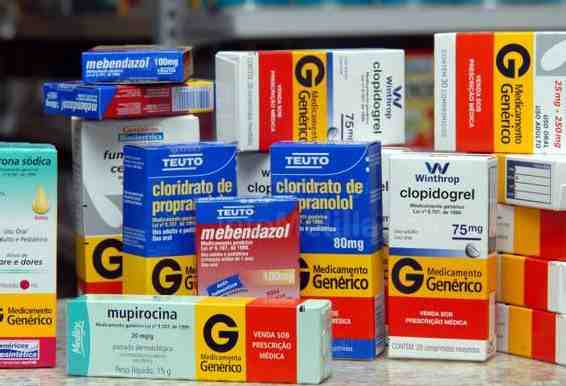 Sanidad y Política Social impulsan una nueva campaña de difusión de los fármacos genéricos