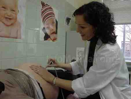 FSP UGT denuncia la situación de las mujeres embarazadas en los centros de salud