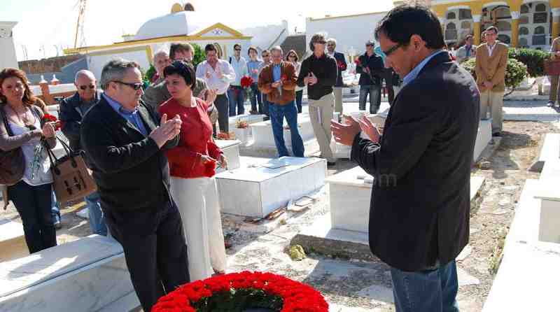 El PSOE rendirá homenaje una vez más a los que dieron la vida en defensa de la libertad y la democracia coincidiendo con el 1º de Mayo