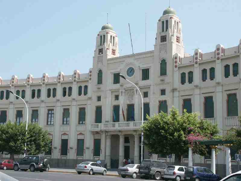 Melilla presenta un programa pionero "a nivel mundial" de atención administrativa a domicilio