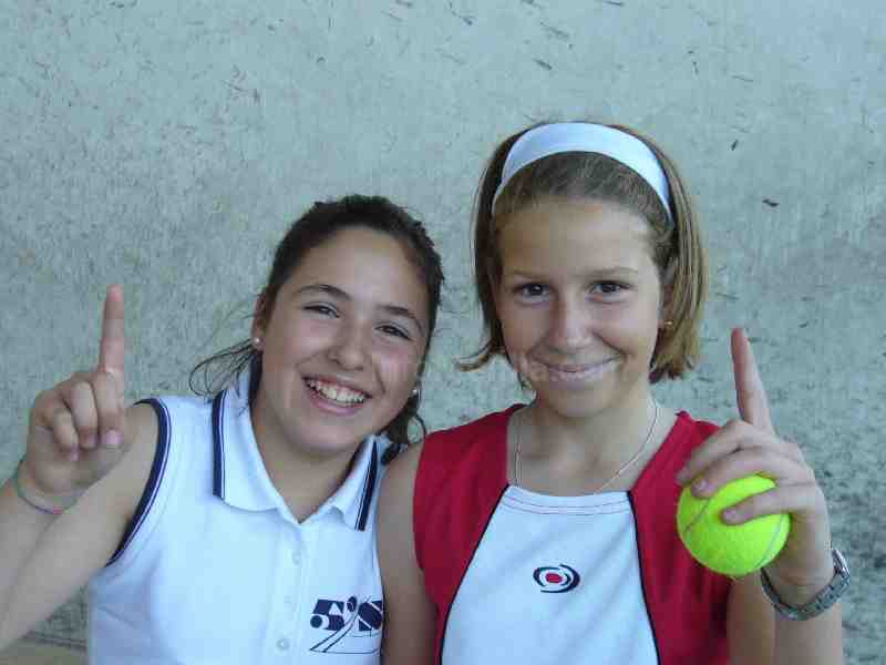 Mónica Saavedra y Marta Savino