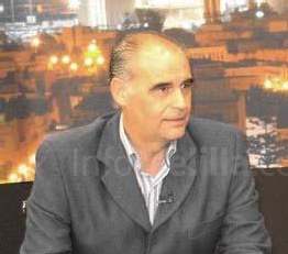 UPyD cree que asumir Educación es una de las 'muchas ocurrencias y frivolidades' del Gobierno local