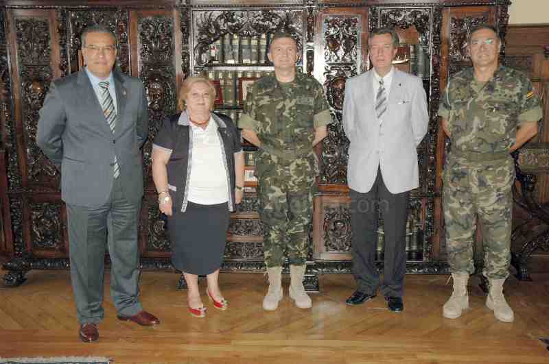 El Círculo de Amigos de las FFAA, s de Jaén prepara un homenaje dedicado a 'Alcántara 10'