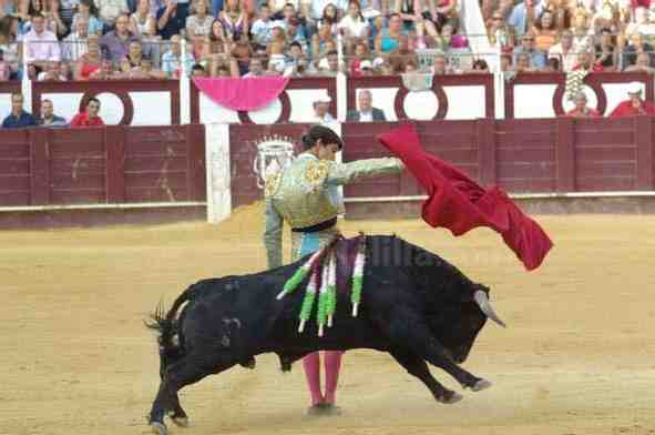 Rivera Ordóñez contrata al novillero melillense Adolfo Ramos para la malagueña Feria de Agosto