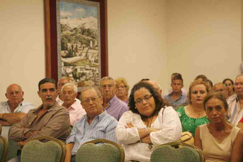 La Ciudad Autónoma presenta los carteles taurinos y debate sobre el estado de la Fiesta Nacional