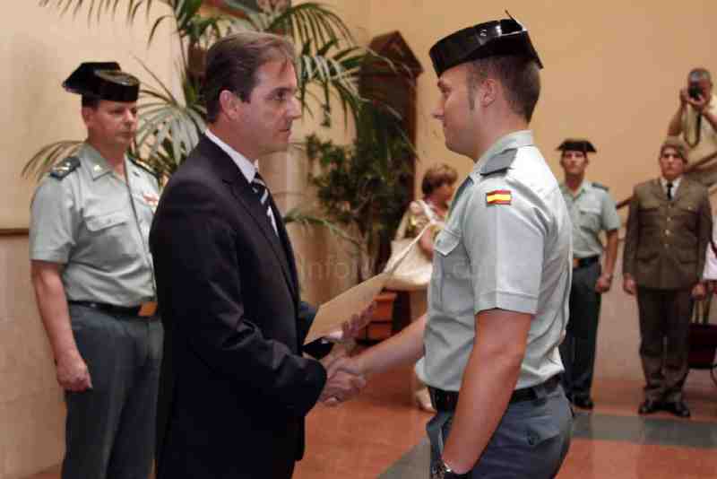 Dos guardias civiles asesinados por ETA ascienden a cabo como homenaje