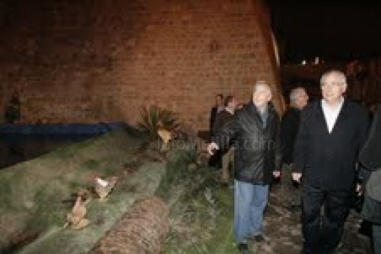 Melilla se viste de Navidad con un nuevo y más ahorrativo alumbrado