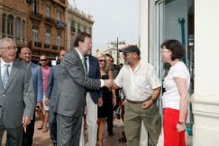 El líder del PP viste de normalidad su visita a Melilla y evita polemizar sobre el tema de Marruecos
