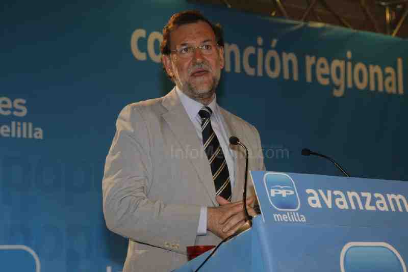 Rajoy muestra su compromiso con el proyecto de ampliación del Puerto de Melilla y acusa al Gobierno central de no ejercer sus responsabilidades