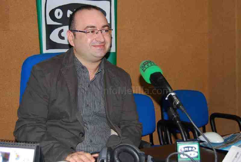 Robles recuerda que 'la mayoría de los colegios de Melilla son obra de los Gobiernos socialistas'