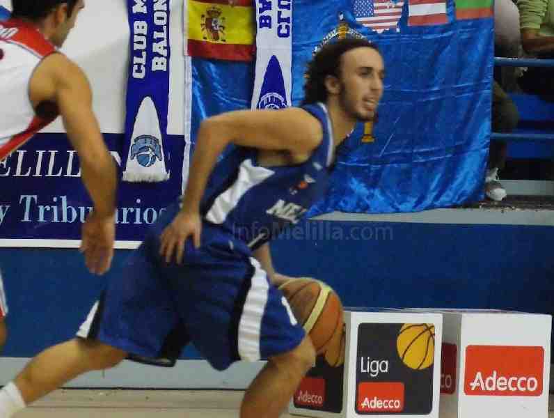 Pelayo en plena dirección del juego