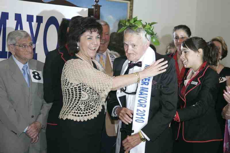 Isabel Pastor y David González, reyes de la belleza de Aulas Culturales de Tercera Edad