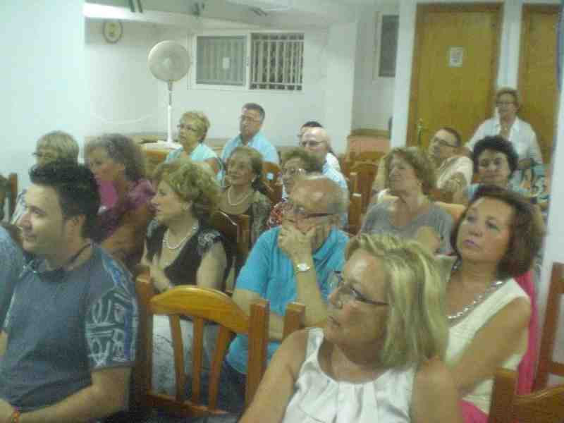 El actor Eduardo Fajardo inaugura el Rincón del Cine de la Cada de Melilla en Almería