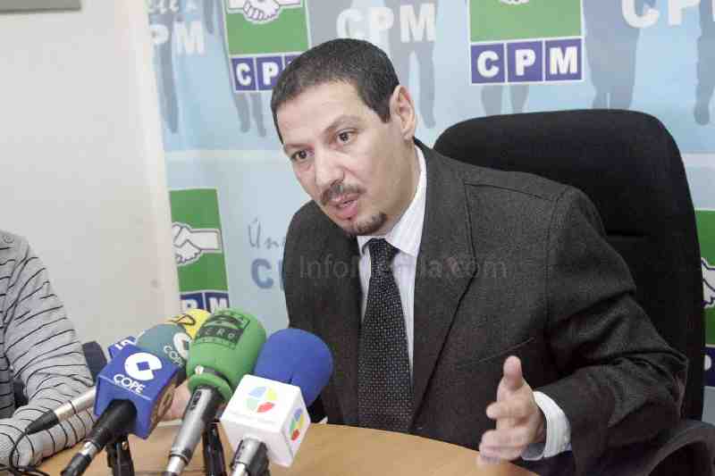 Mustafa Aberchán, socio de IU, ha informado sobre la proposición