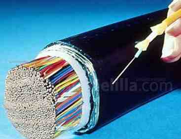 Un segundo cable digital duplicará la capacidad melillense en materia de telecomunicaciones
