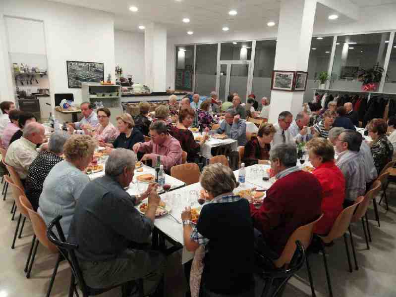 Castañas, boniatos y panellets en la Casa de Melilla en Barcelona