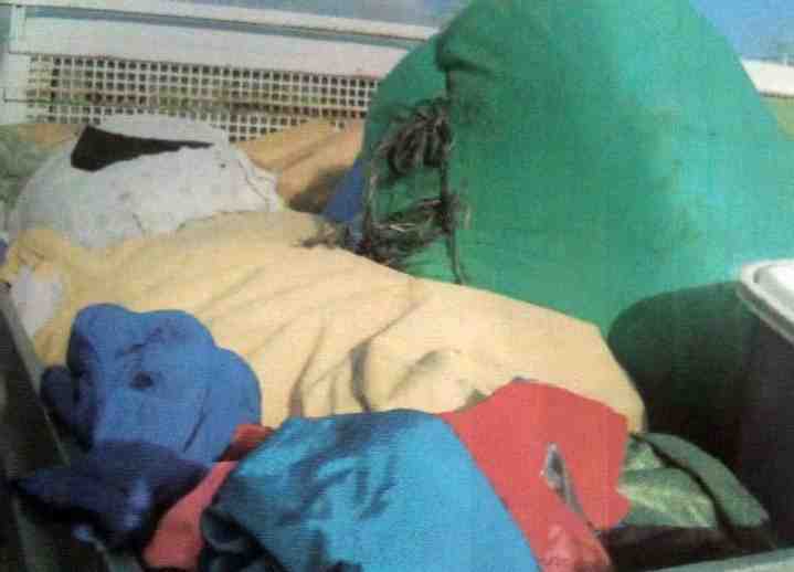 La Policía Local se incauta de cerca de 1.000 kilogramos de ropa y calzado que iban a ser vendidos en puestos ambulantes sin licencia