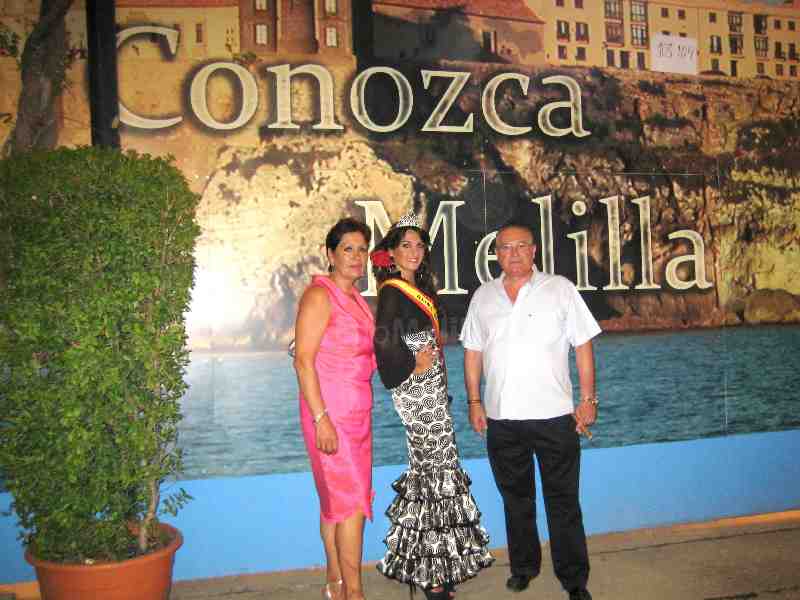 Amanda Fernández, proclamada Reina de de la Feria 2010 de la Casa de Melilla en Málaga