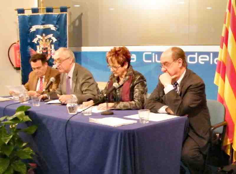La Casa de Melilla en la Ciudad Condal ofrece a Jordi Hereu su próxima 'Avenida de Barcelona'