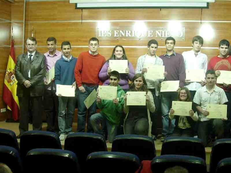 Educación y Comandancia General entregan los premios del Centenario del 1909