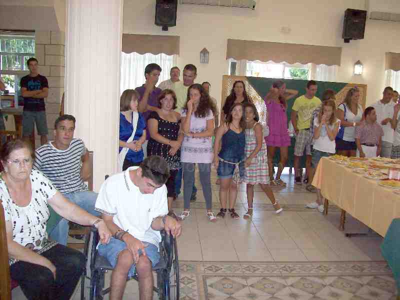 Las autoridades locales arropan la clausura de los X Talleres de Verano de Aspanies Feaps