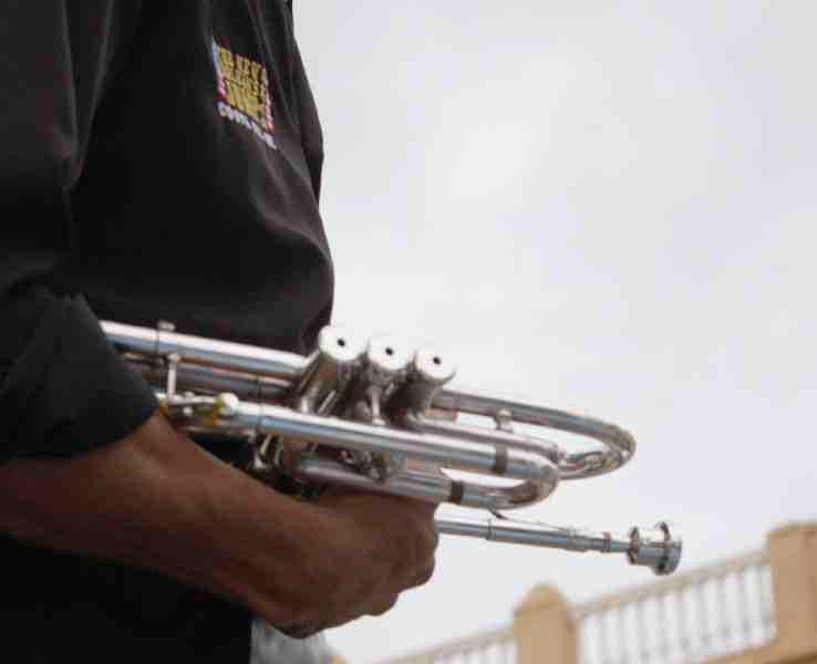 Melilla huele al mejor jazz del mundo de la mano de la UNED y los pillos de New Orleans Jump Band