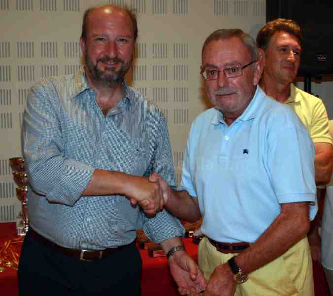 Ocio y deporte: Los Campeonatos "Virgen del Carmen 2010" se cierran con la entrega de trofeos