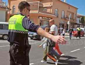 La Policía Local desviará mañana el tráfico del Paseo Marítimo Rafael Ginel