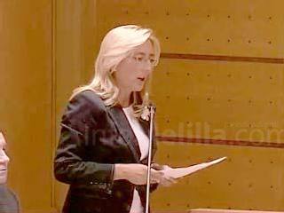 Dueñas pregunta en el Senado al Gobierno ZP por el incremento del paro femenino