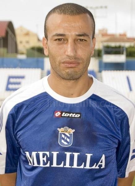 Chota, autor de los dos goles de su equipo