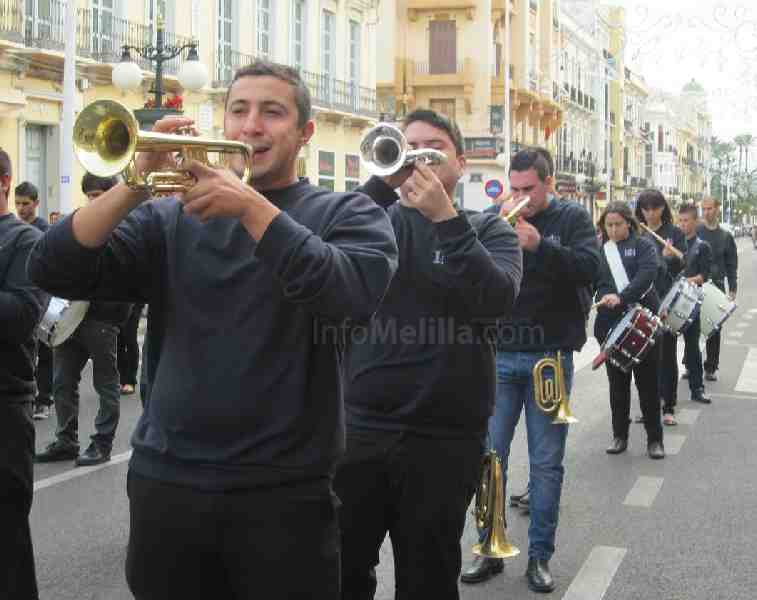 Villancicos a pie de calle para deleite de los peatones