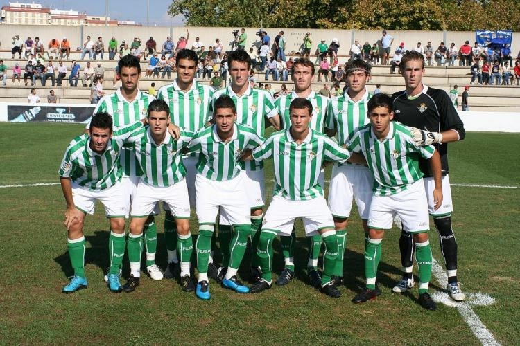 Una de las formaciones del Real Betis B