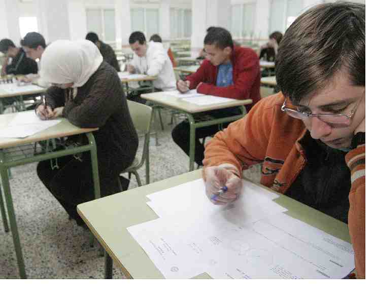 El PSOE asegura que el futuro de Melilla pasa por la Educación y la formación