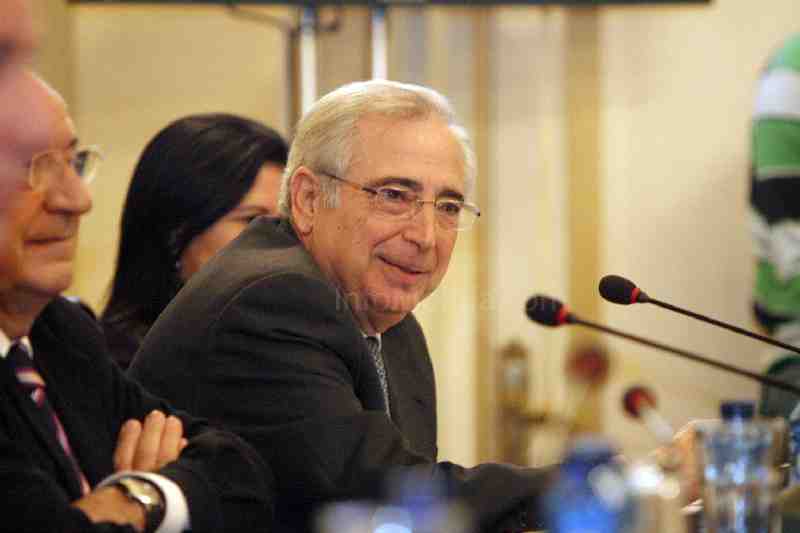 Juan José Imbroda durante el pleno de control