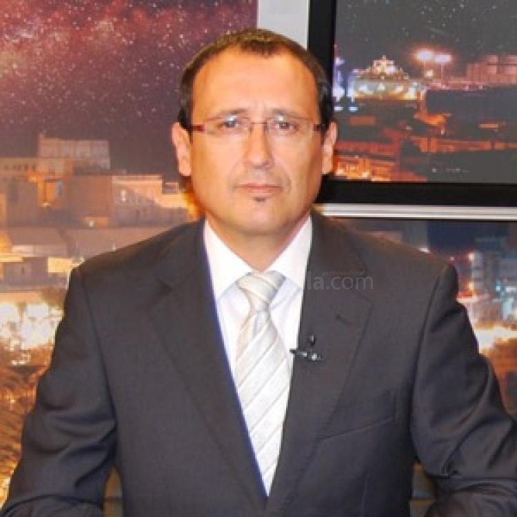 Dionisio Muñoz en el plató de Cablemel