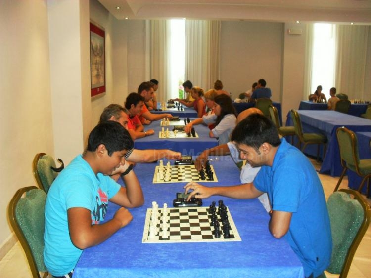 Ajedrez(Torneo Ramadán 2011): El Aouni Rachid lidera la clasificación tras la segunda jornada