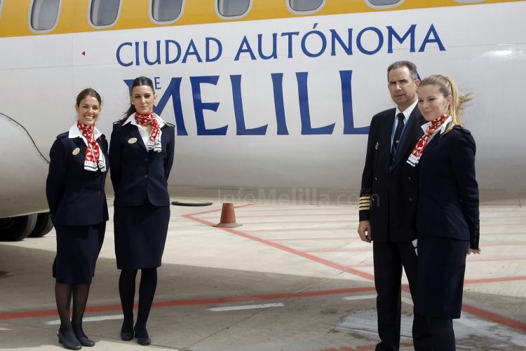 Air Nostrum bautiza un avión con el nombre de 'Ciudad de Melilla'